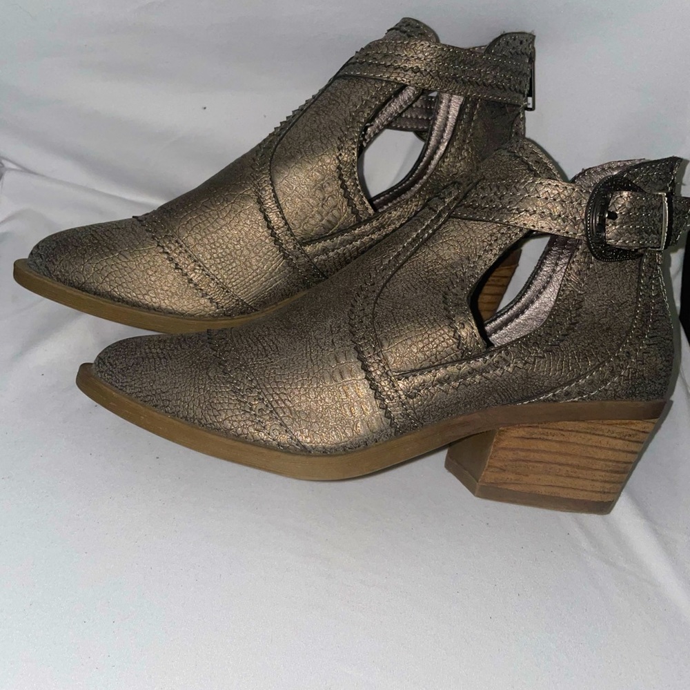 Buckle ankle boots